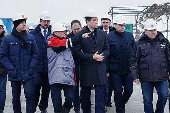 В основание строящегося онкологического центра заложили символическую капсулу с посланием потомкам В основание строящегося онкологического центра заложили символическую капсулу с посланием потомкам